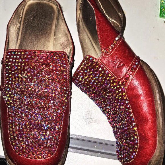 Red Leather Anne Klein Mules - Picture 4 of 10